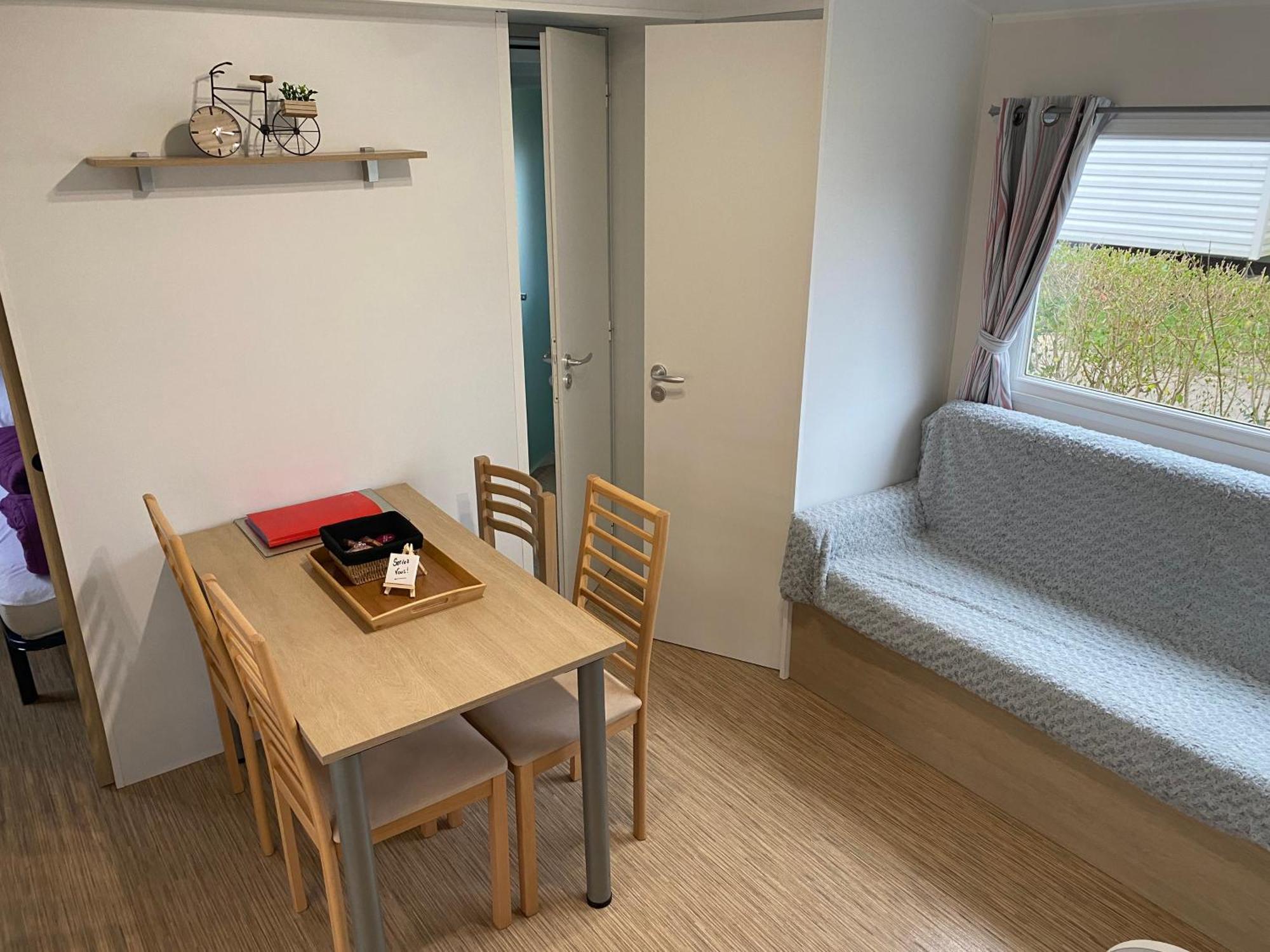 Mobil Home Tout Confort Ideal Pour 4 Personnes Dans Le Domaine De Dugny Camping 4 Etoiles, Proche De Blois, Du Zoo De Beauval Et Des Chateaux De La Loire Onzain Exterior foto